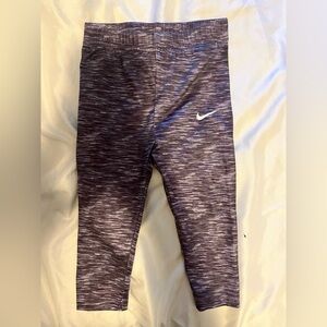 Girls Nike leggings
